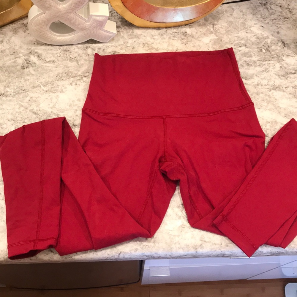 Lululemon Wunder Under leggings